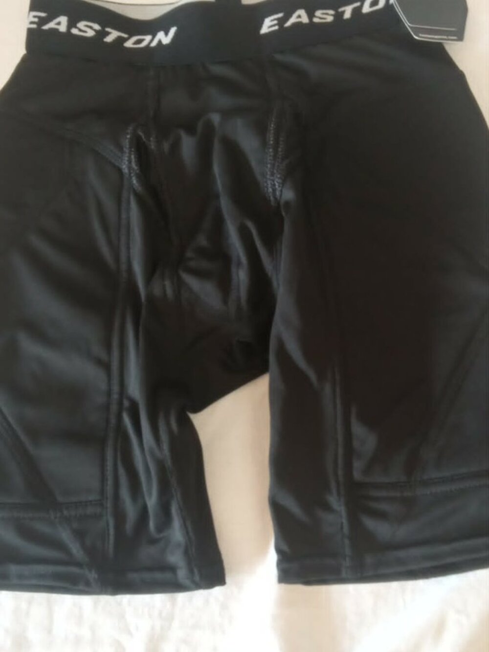 NWT Easton Youth Baseball Sliding Shorts Black Size YL Compression Padded Slider